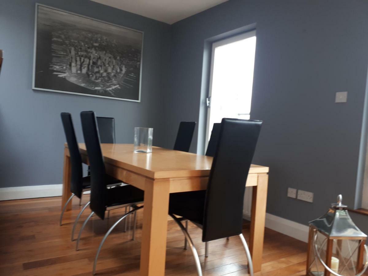 Luxurious Penthouse Apartment 1 , City Centre キルケニー エクステリア 写真